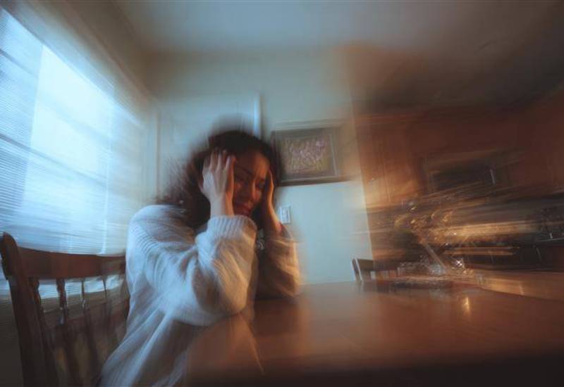 Impact of chronic stress on adrenal health and daily energy levels